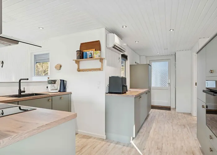 Feriehus Quiet In 300 M To Water Hemmet