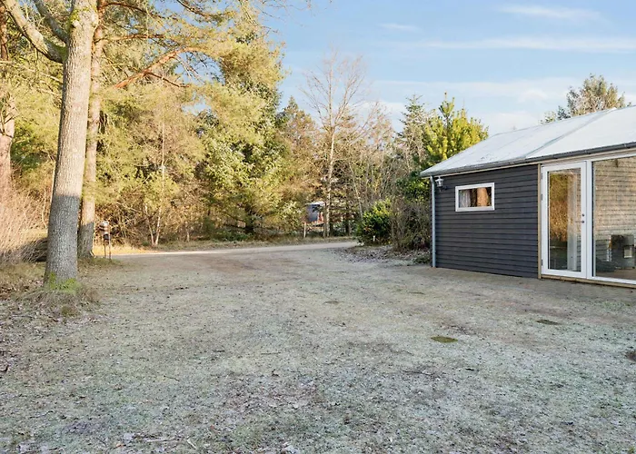 Quiet In 300 M To Water Feriehus Hemmet